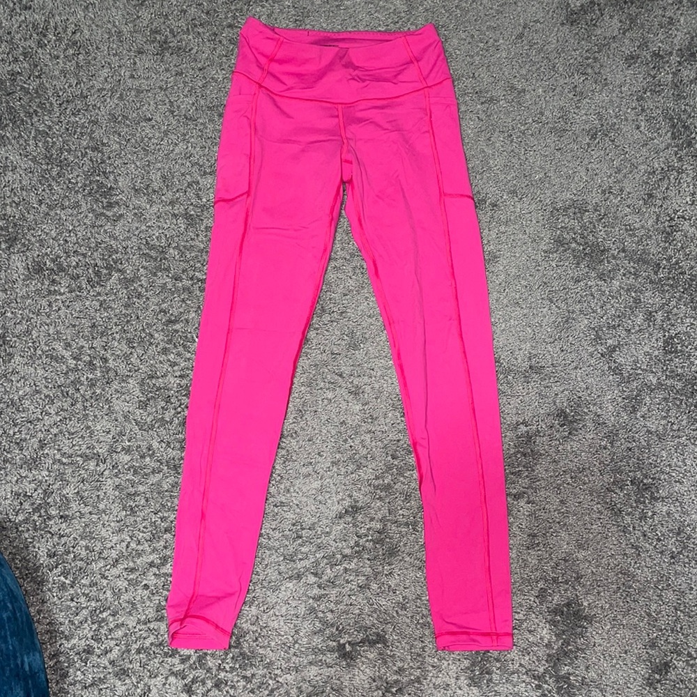 Victoria’s Secret sport leggings